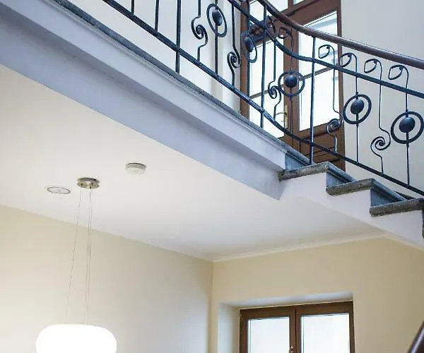 Modern Apartment46 / Kazimierz كراكوفيا